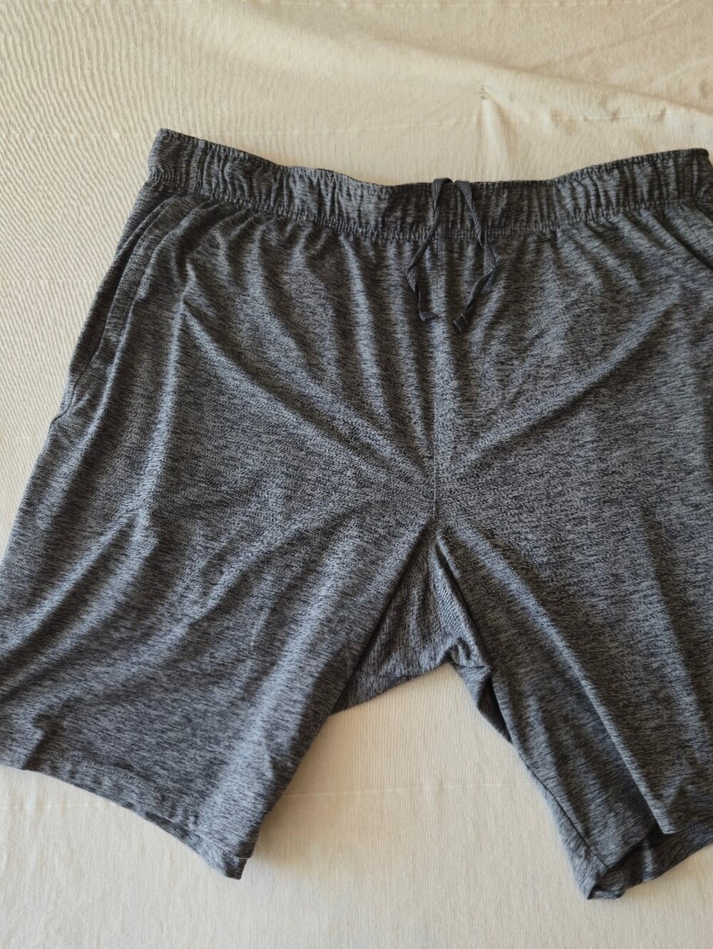 Glacier Men's XXL Gray Athletic Shorts with Elastic Waistband
